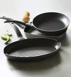 AMBITION GRAPHITE Komplet patelni 20, 24, 28 cm / Powłoka ILAG BASIC