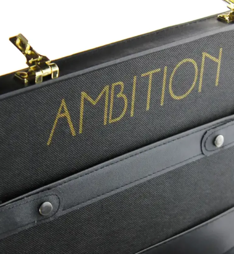 AMBITION VERONA Sztućce Komplet 72 el walizka / 12 os / połysk