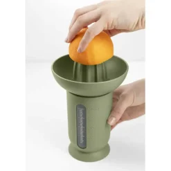 BLIM PLUS Wyciskarka do cytrusów z dzbankiem 0,5 l zielona / produkt innowacyjny