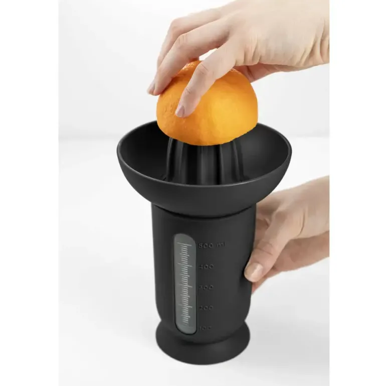BLIM PLUS Wyciskarka do cytrusów z dzbankiem 0,5 l czarna / produkt innowacyjny