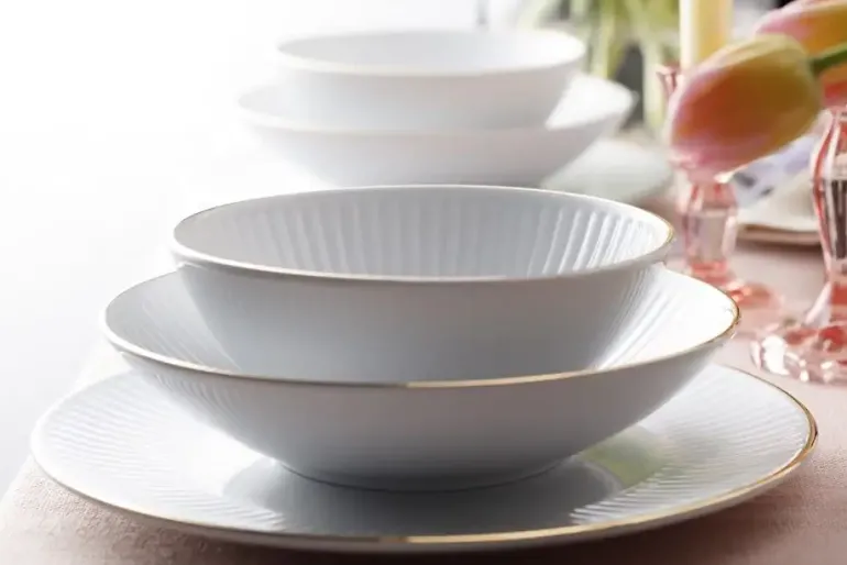 CHODZIEŻ DALIA 3612 ZŁOTA LINIA Serwis obiadowy 44 el / 12 osób / porcelana