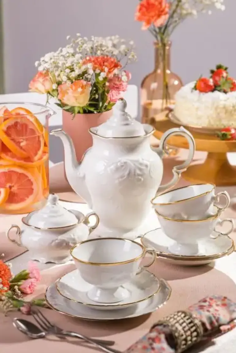CHODZIEŻ FRYDERYKA ZŁOTA LINIA C236 Serwis kawowy 39 el / 12 osób / porcelana ecru