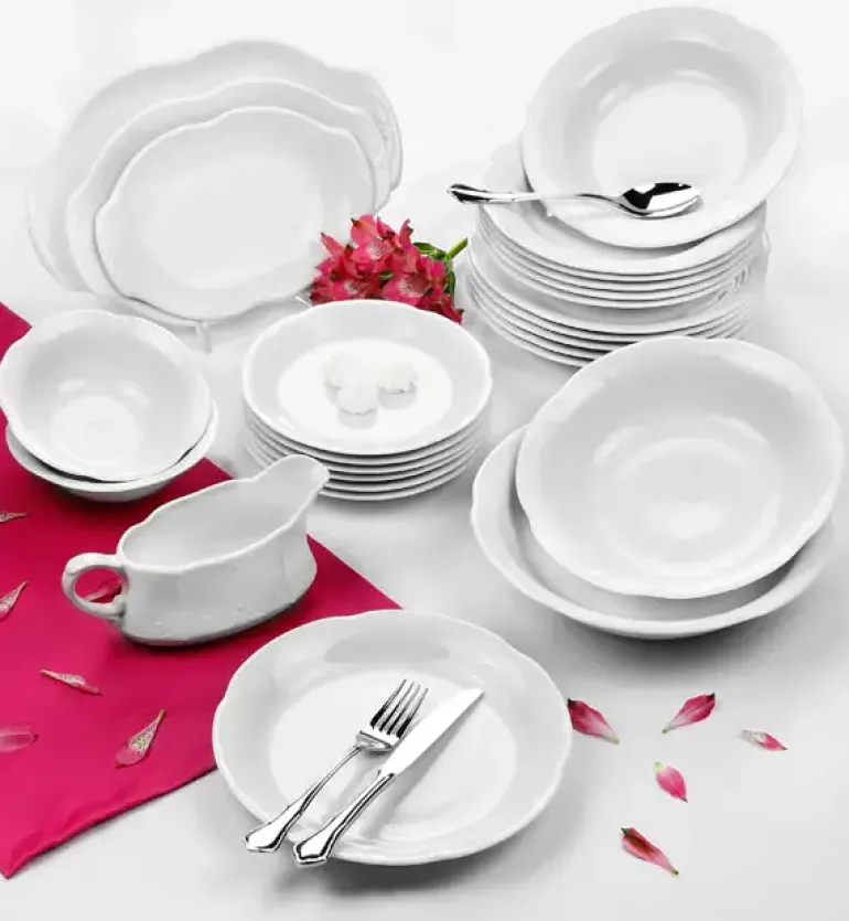 CHODZIEŻ KAMELIA C000 BIAŁA Serwis obiadowy 44 el / 12 osób / porcelana