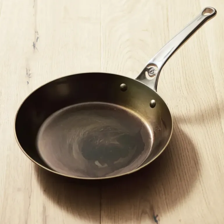 De Buyer MINERAL B PRO Patelnia 24 cm / stal węglowa