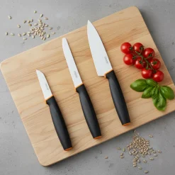 FISKARS CONTROL+ Zestaw 3 noży FAVOURITE SET w pudełku + Ostrzałka 3w1 uniwersalna / japońska stal nierdzewna