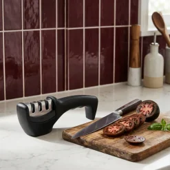 FISKARS CONTROL+ Zestaw 6 noży kuchennych FAVOURITE + COOK'S SET + Ostrzałka 3w1 uniwersalna / japońska stal nierdzewna