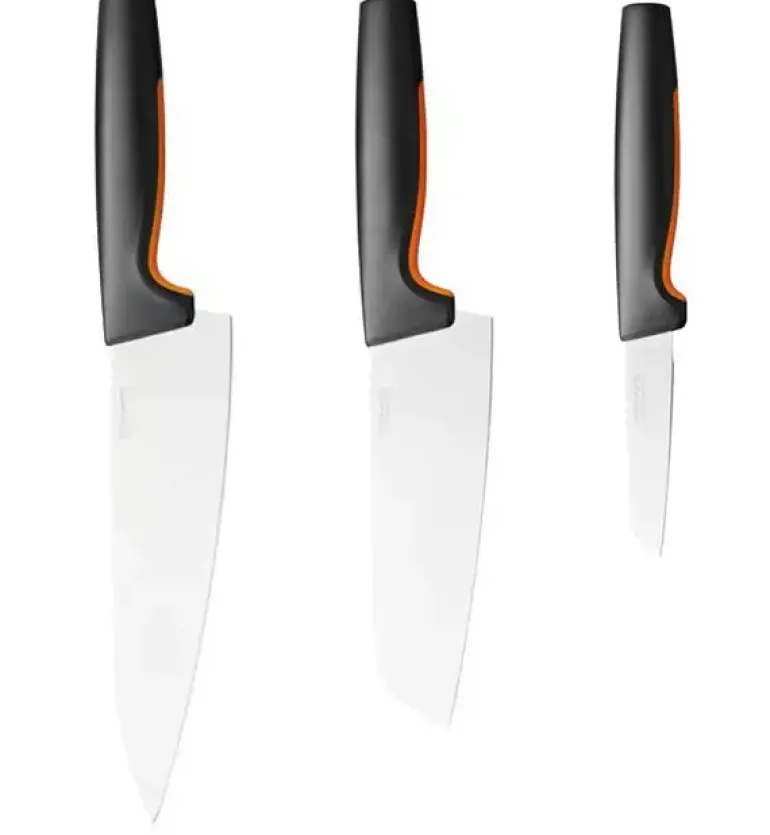 FISKARS FUNCTIONAL FORM 1057555 Komplet 3 noży w bloku czarnym + ostrzałka Fiskars Essential