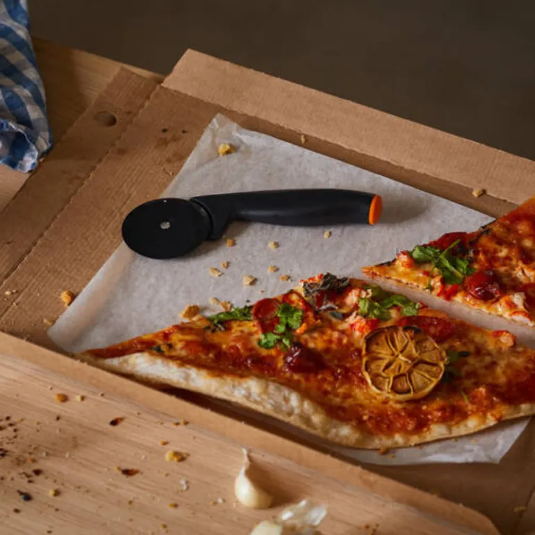 FISKARS FUNCTIONAL FORM Komplet 7 noży kuchennych luzem + Ostrzałka ESSENTIAL