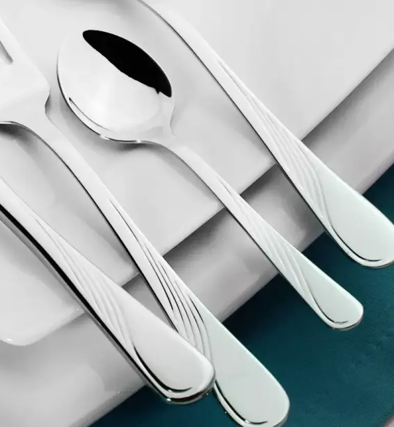 GERLACH CELESTIA 04A Komplet 120 elementów w pudełku dla 24 osób / połysk