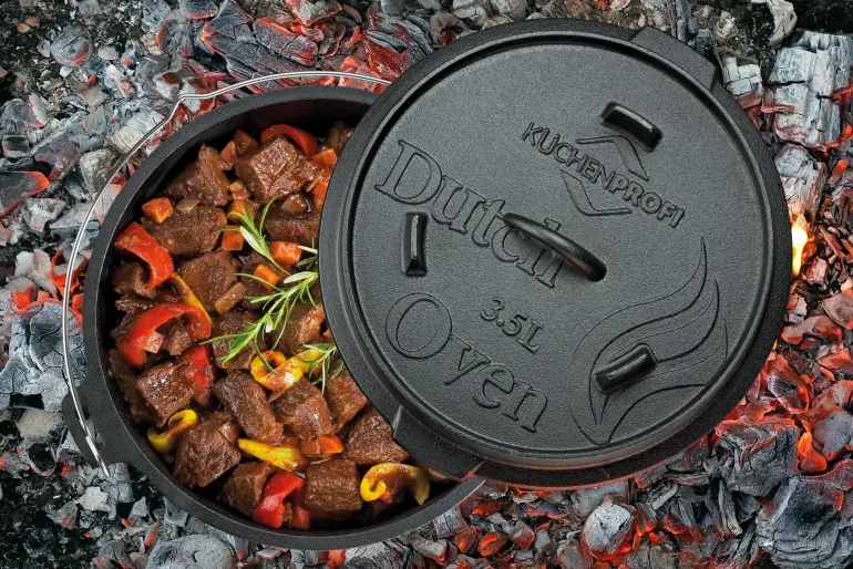 Küchenprofi Garnek żeliwny z akcesoriami do używania na grillu i nad ogniskiem / 3,5 l