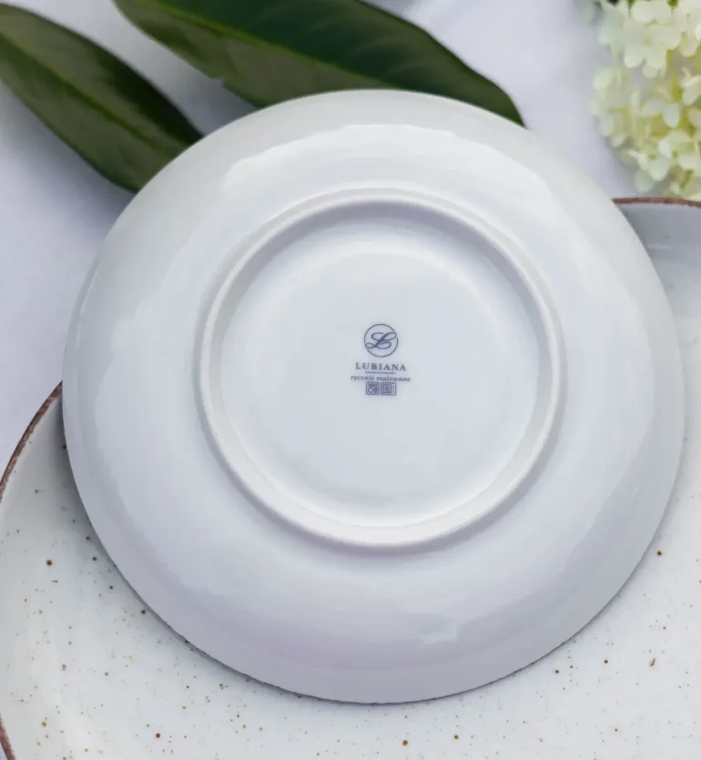 LUBIANA BOSS 6630U Serwis obiadowy 24 el / 6 osób / budyniowy / porcelana ręcznie malowana
