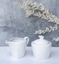 LUBIANA CELEBRATION Komplet Mlecznik 200 ml + cukiernica 200 ml z pokrywką / 3 el / porcelana