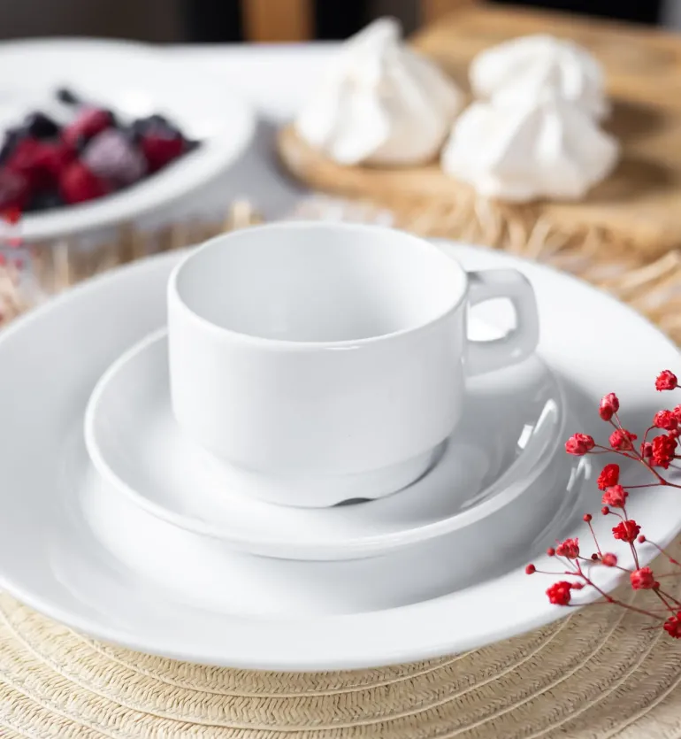 LUBIANA CORONA Serwis obiadowo - kawowy 30 el dla 6 osób | biała porcelana