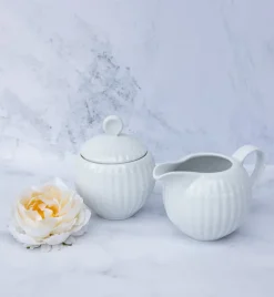 LUBIANA DAISY Komplet cukiernica 250 ml z pokrywką + mlecznik 300 ml | biała porcelana