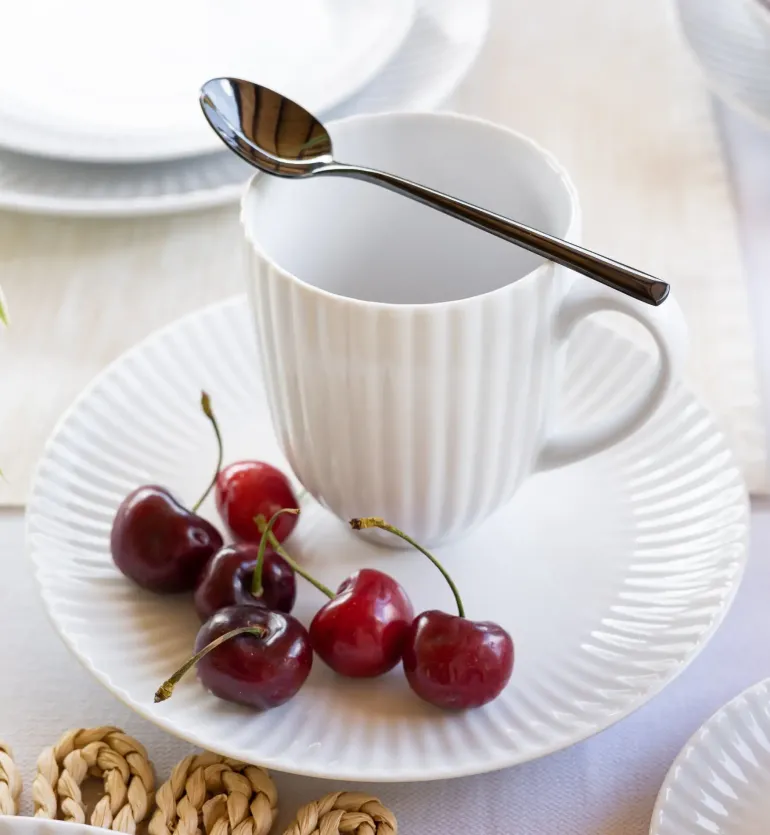 LUBIANA DAISY Serwis obiadowo - kawowy 12 osób / 76 elementów | biała porcelana