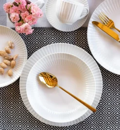 LUBIANA DAISY Serwis obiadowy 18 osób / 54 elementy | biała porcelana