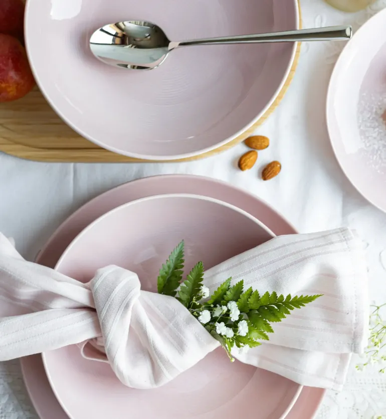 LUBIANA ETO MODERN K7 OPK Serwis obiadowy 72 el / 24 os / różowy / porcelana ręcznie malowana