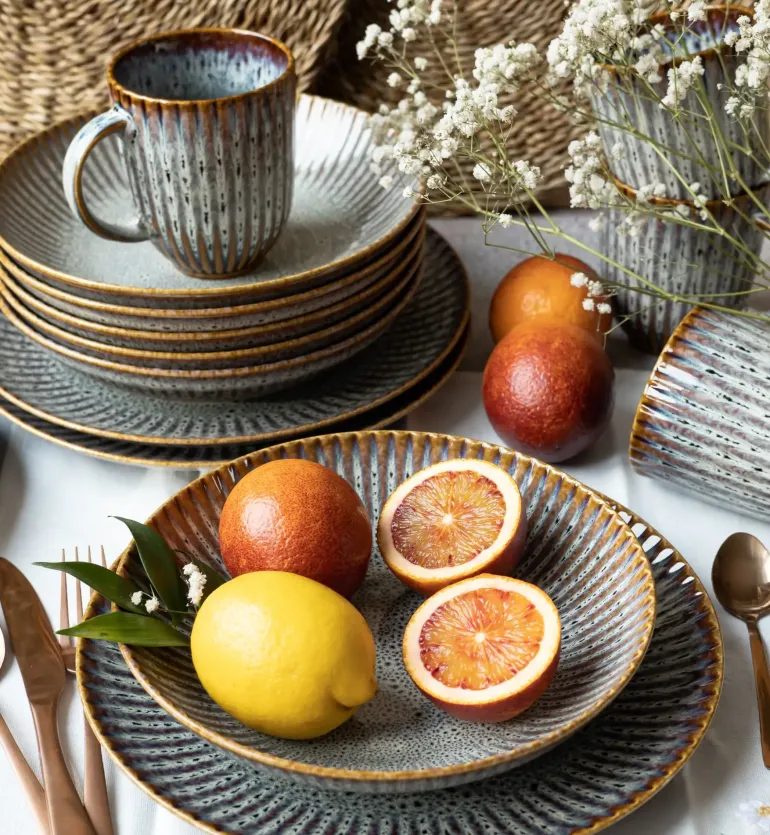 LUBIANA STONEWARE CERAMIKA / METEOR DESERT / Serwis obiadowy 54 elementy dla 18 osób / odcień piaskowo-niebieski