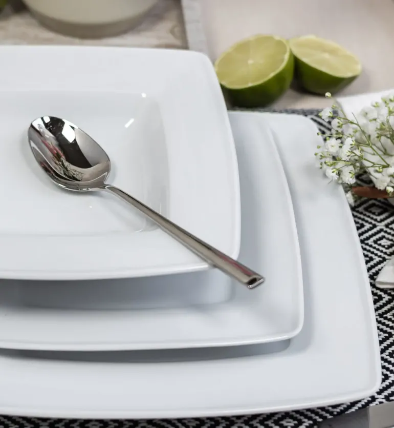 LUBIANA VICTORIA Serwis obiadowo-kawowy 140 el TG / 18 osób