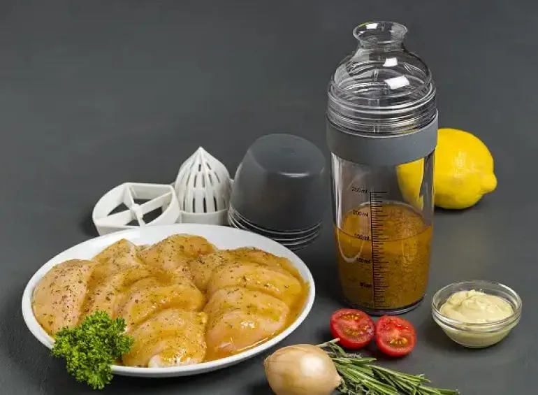 LURCH Shaker do ciasta i dressingów 0,25 l