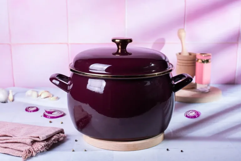 METALAC | BORDEAUX Garnek emaliowany z emaliowaną pokrywką, 20 cm 4.2L, bordowy