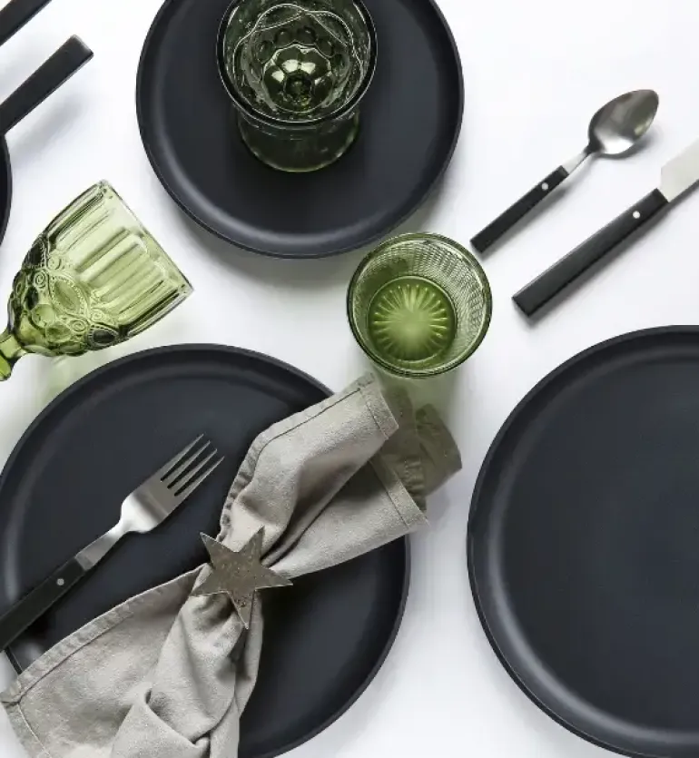 MG HOME | ZESTAW OBIADOWY Z KAMIONKI ARTENA BLACK 12 EL / 4 OS