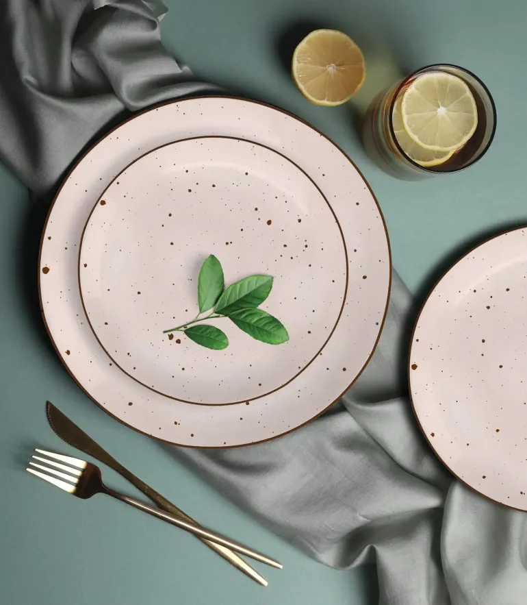 MG HOME | ZESTAW OBIADOWY Z PORCELANY GEMMA PINK 18 EL / 6 OS
