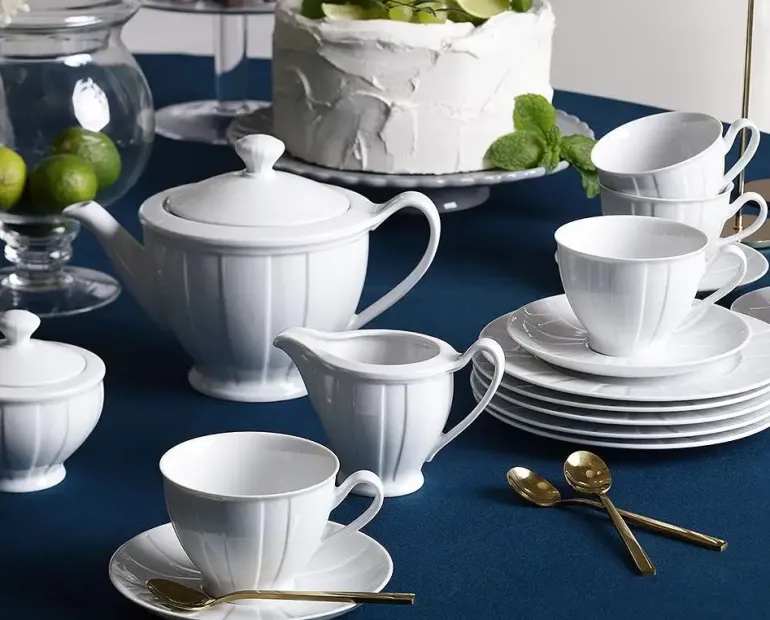 ĆMIELÓW OKTAWA 0001 BIAŁA Zestaw kawowy 21 el / 6 osób / porcelana