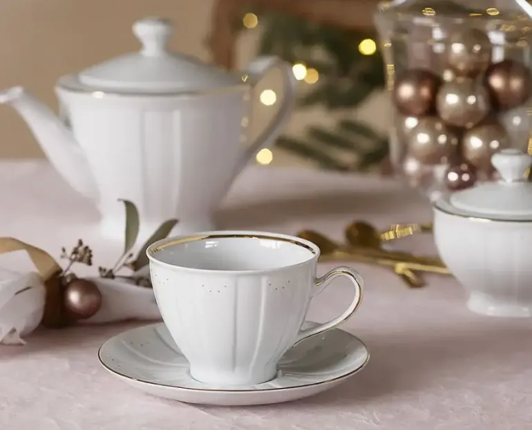 ĆMIELÓW OKTAWA G311 KORONKOWA FINEZJA Zestaw kawowy / do herbaty 18 el / 6 osób / porcelana