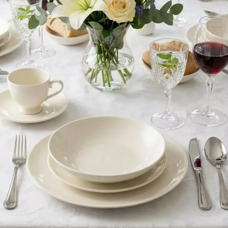 PRIMA DECO Komplet obiadowy porcelanowy 20 el 4 os z filiżanką kremowy