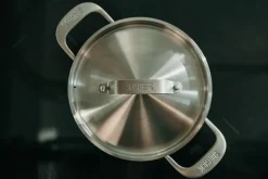 SKOTTSBERG STAINLESS STEEL Garnek 3,3 l z pokrywką 20 cm
