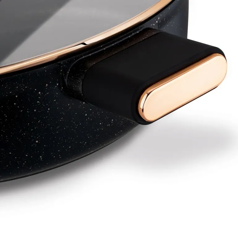 STARKE PRO STARLET PATELNIA KRÓT. UCH. Z POKRYWKĄ BLACK 28X8CM