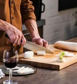 WYPRZEDAŻ! FISKARS HARD EDGE 1051748 Nóż szefa kuchni 17 cm / lita stal nierdzewna