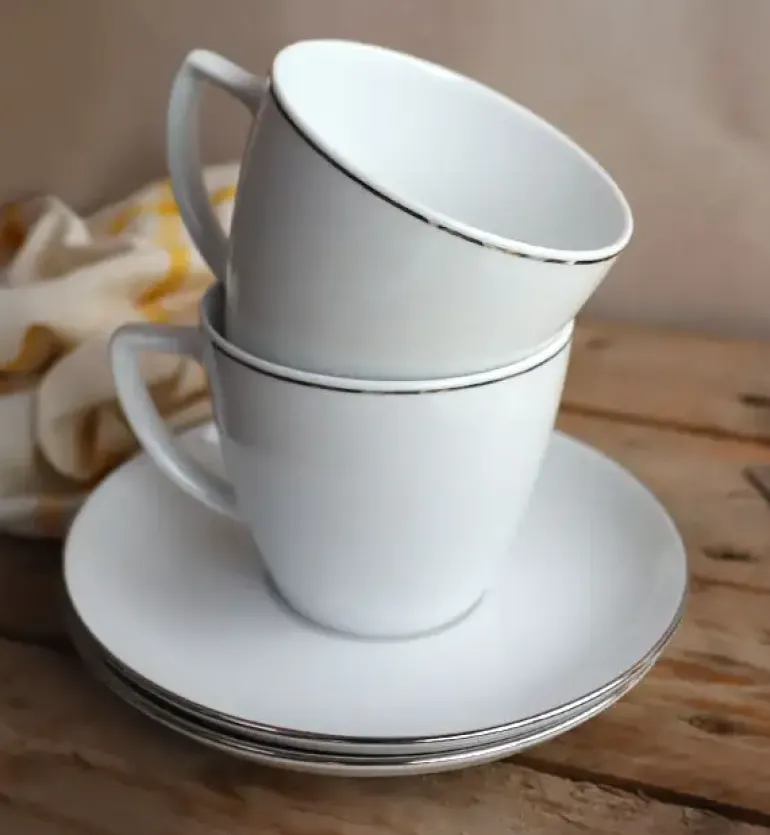 WYPRZEDAŻ! LUBIANA BOSS "WAZA WA-08P PLATYNOWA LINIA" Zestaw 4 spodków do filiżanek / porcelana
