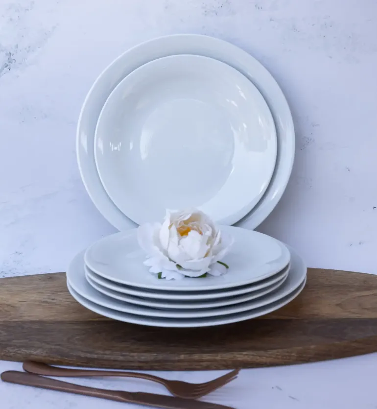 WYPRZEDAŻ! LUBIANA ETO MODERN BIAŁY Serwis obiadowy 18 el / 6 osób / porcelana dekorowana