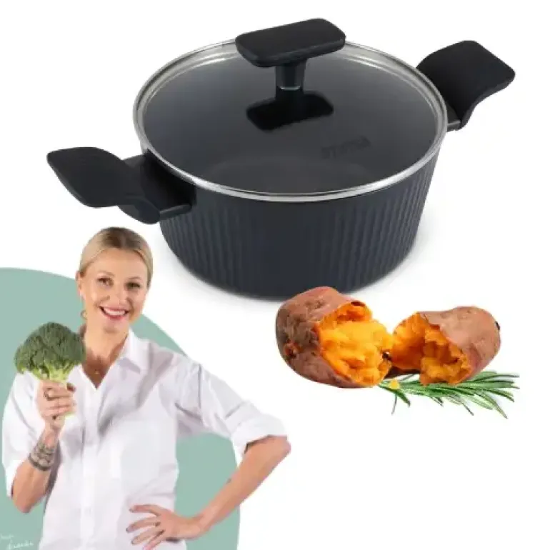 WYPRZEDAŻ! STUTSA VARMA Garnek 2,5 L z pokrywką 20 cm / nieprzywierająca powłoka non stick