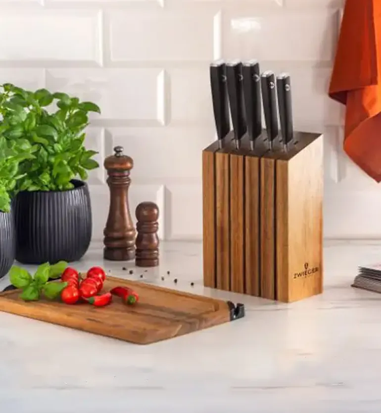 ZWIEGER MAGNETO Komplet 5 noży w bloku drewnianym / stal nierdzewna + drewno akacjowe