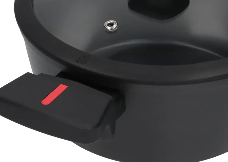 ZWIEGER RED LINE Komplet garnków z pokrywkami 18, 20, 24 cm + Patelnie 20, 28 cm / powłoka TitanEX