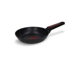 ZWIEGER RED LINE Patelnia 20 cm + pokrywka silikonowa / powłoka TitanEX